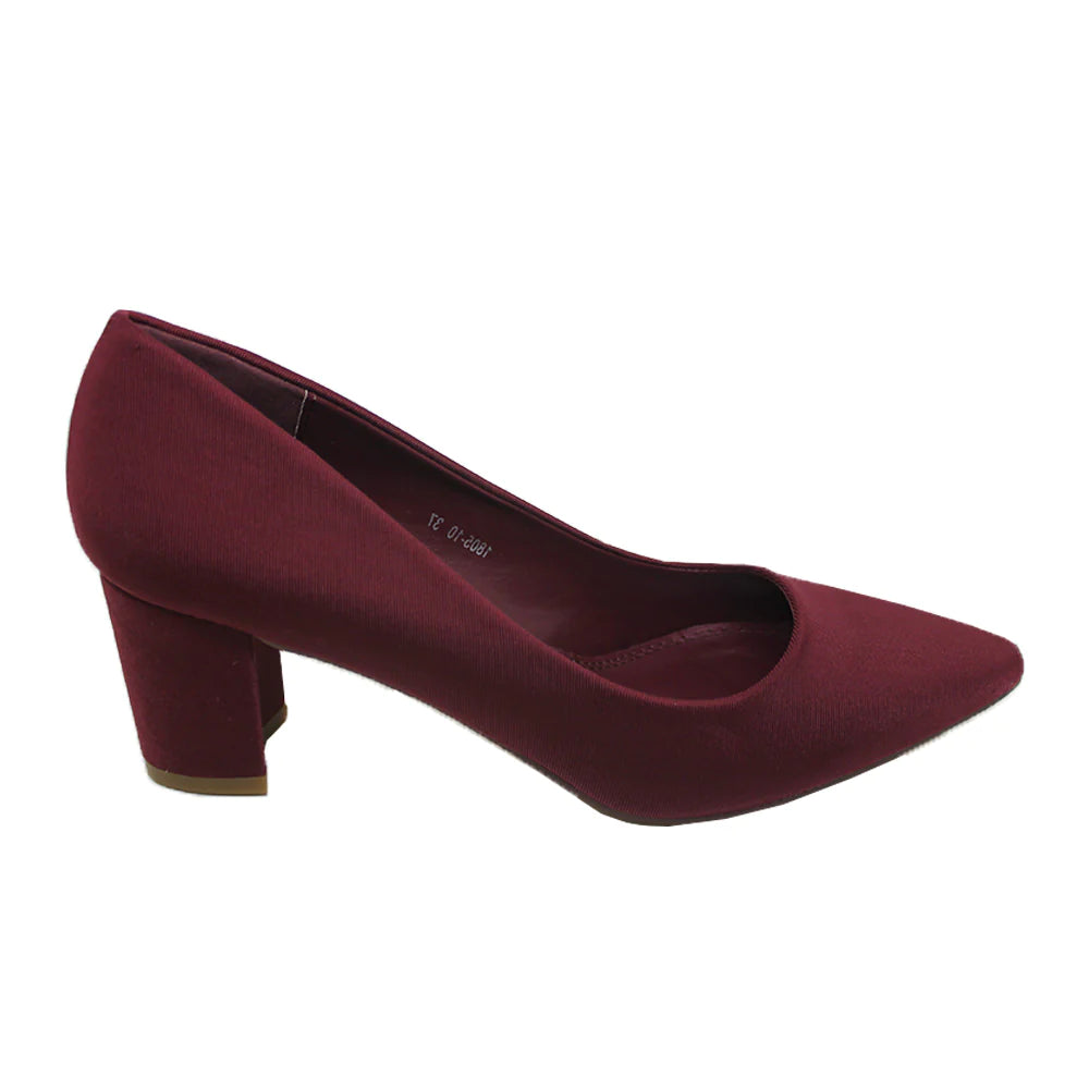 Step into Joy: Arqs Unveils the Perfect Blend of Comfort and Chic in Our Women's Shoe Collection