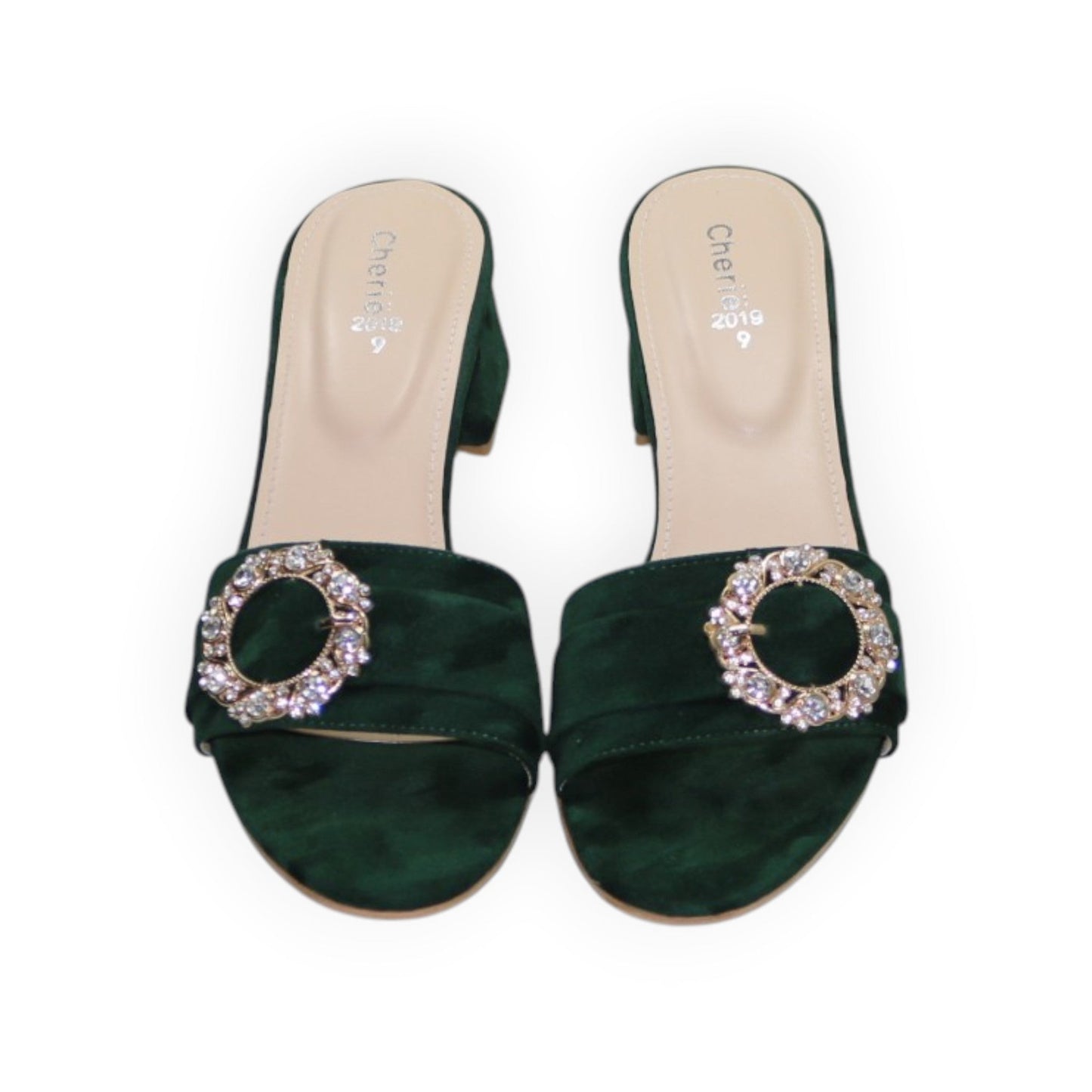 ARQS.PK 589N emerald green velvet block heel mules featuring a decorative circular crystal-embellished buckle.