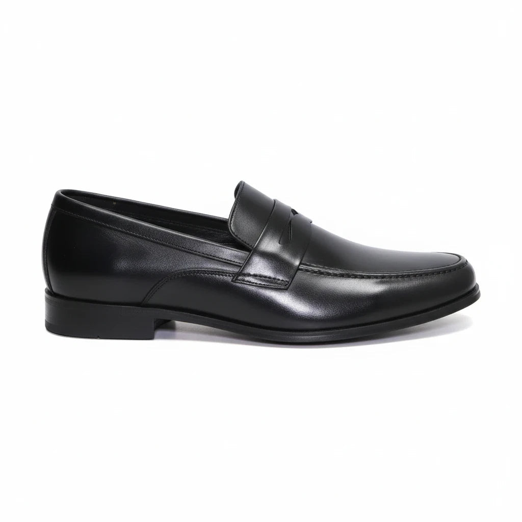 ARQS.PK black leather penny loafer dress shoe with a polished finish and traditional strap detail.